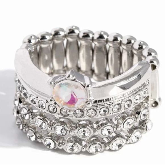 Her Royal Highness... White Ring - Picture 2 of 2